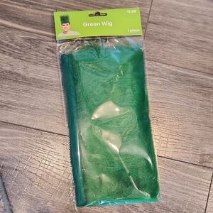 NWT CVS Vibrant Adult Green Wig